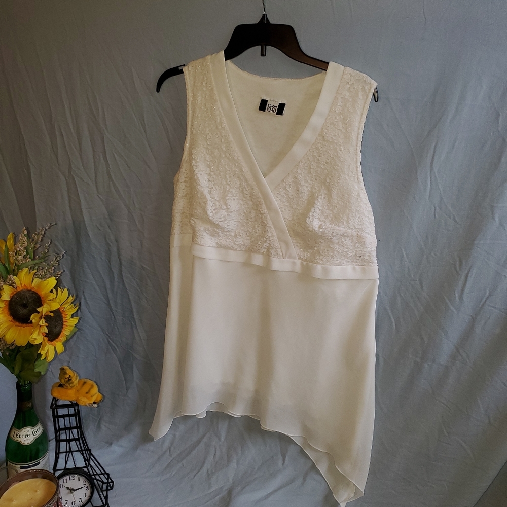 Studio 1940 Cute off white mini dress Size Medium